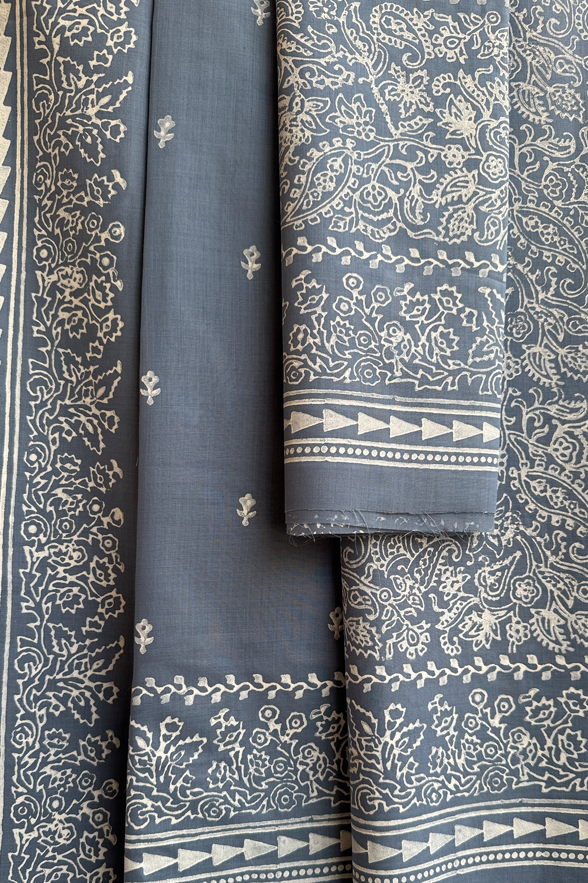 Aysel Unsitched Suit